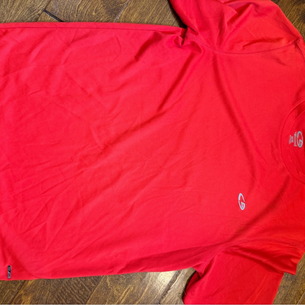 Red Performance Men's Shirt